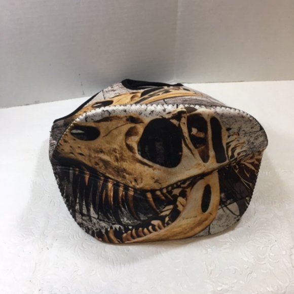 Tyrannosaurus Rex Skeleton Next to Stone Wall Neoprene Lunch Bag 12x6.5x10.5 - Picture 7 of 16